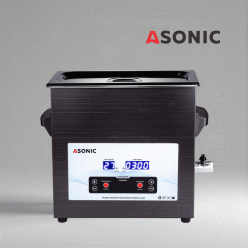 ASONIC MED 7L черен ултразвуков почистващ уред със затворен капак, предназначен за стоматологични и медицински приложения.
